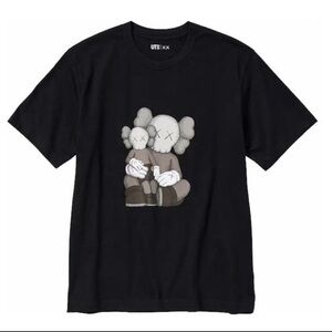 Brand New Kaws x Uniqlo tshirt